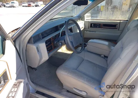 1992 Cadillac Deville z USA, uszkodzony, nr VIN 1G6CD53B7N4331186